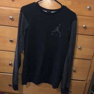 A men’s large Jordan air sweatshirt